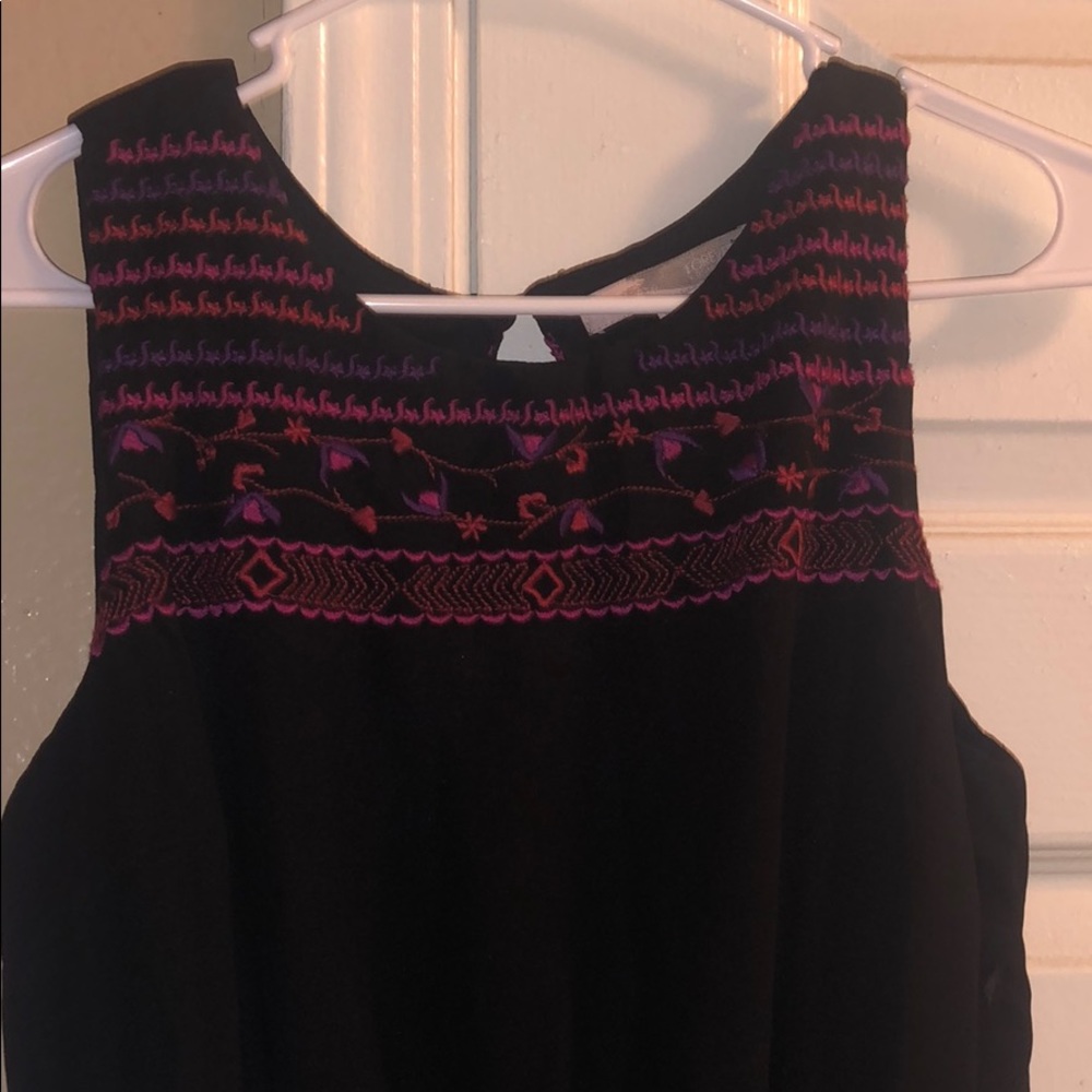 Forever 21 contemporary long black maxi dress